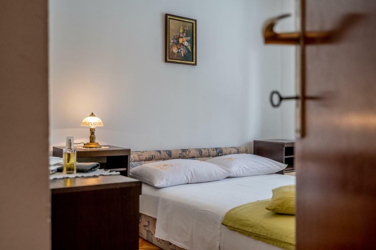 Apartment Matija ポドストラナ エクステリア 写真